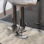 Sewing machine foot - sewing fabric