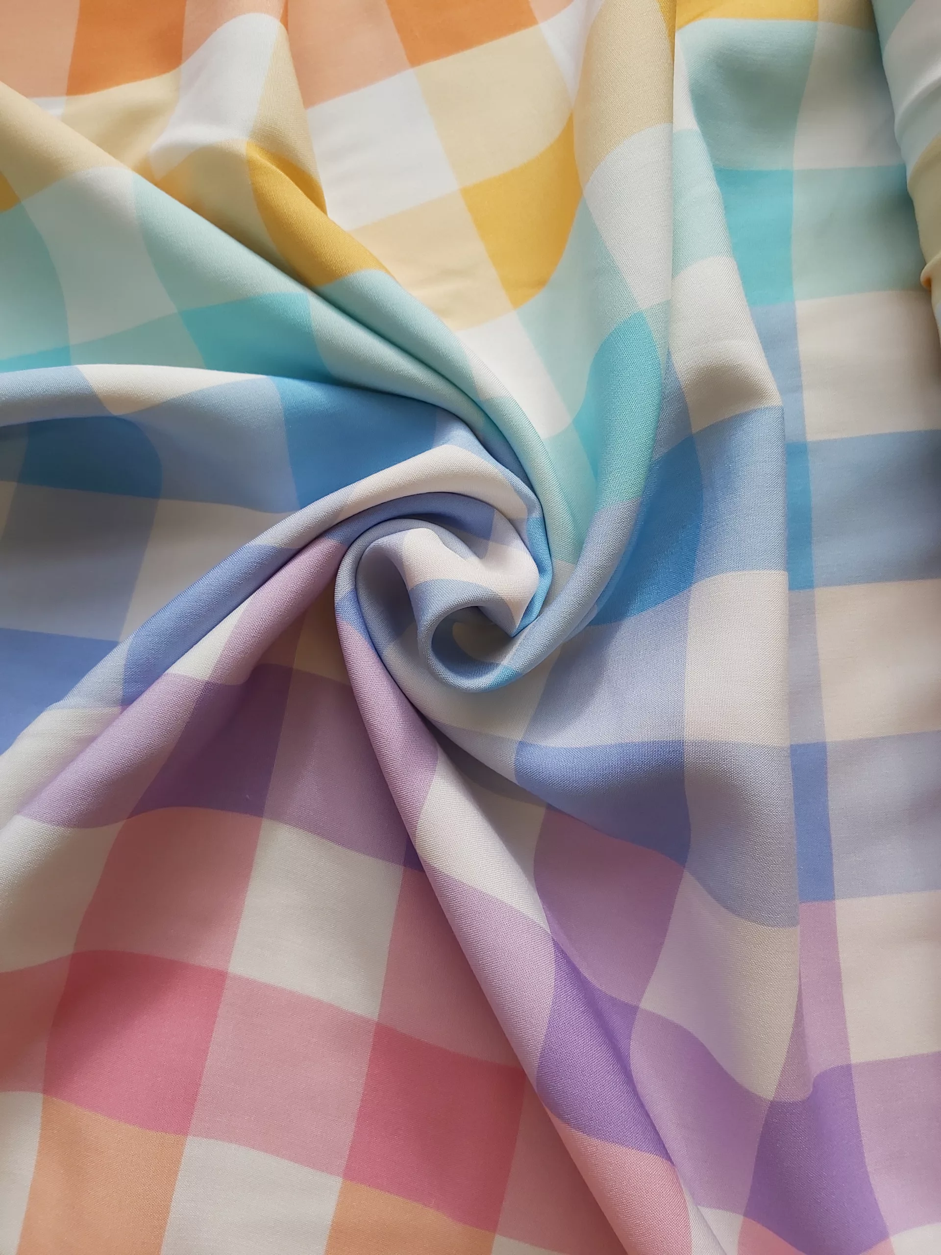 100% Viscose Large Rainbow Gingham