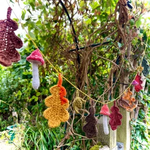 2/9/26 - Workshop - Autumnal Crochet Garland